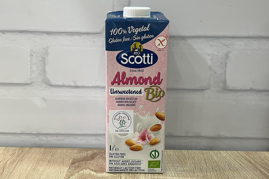 Badem napitak Scotti 1l